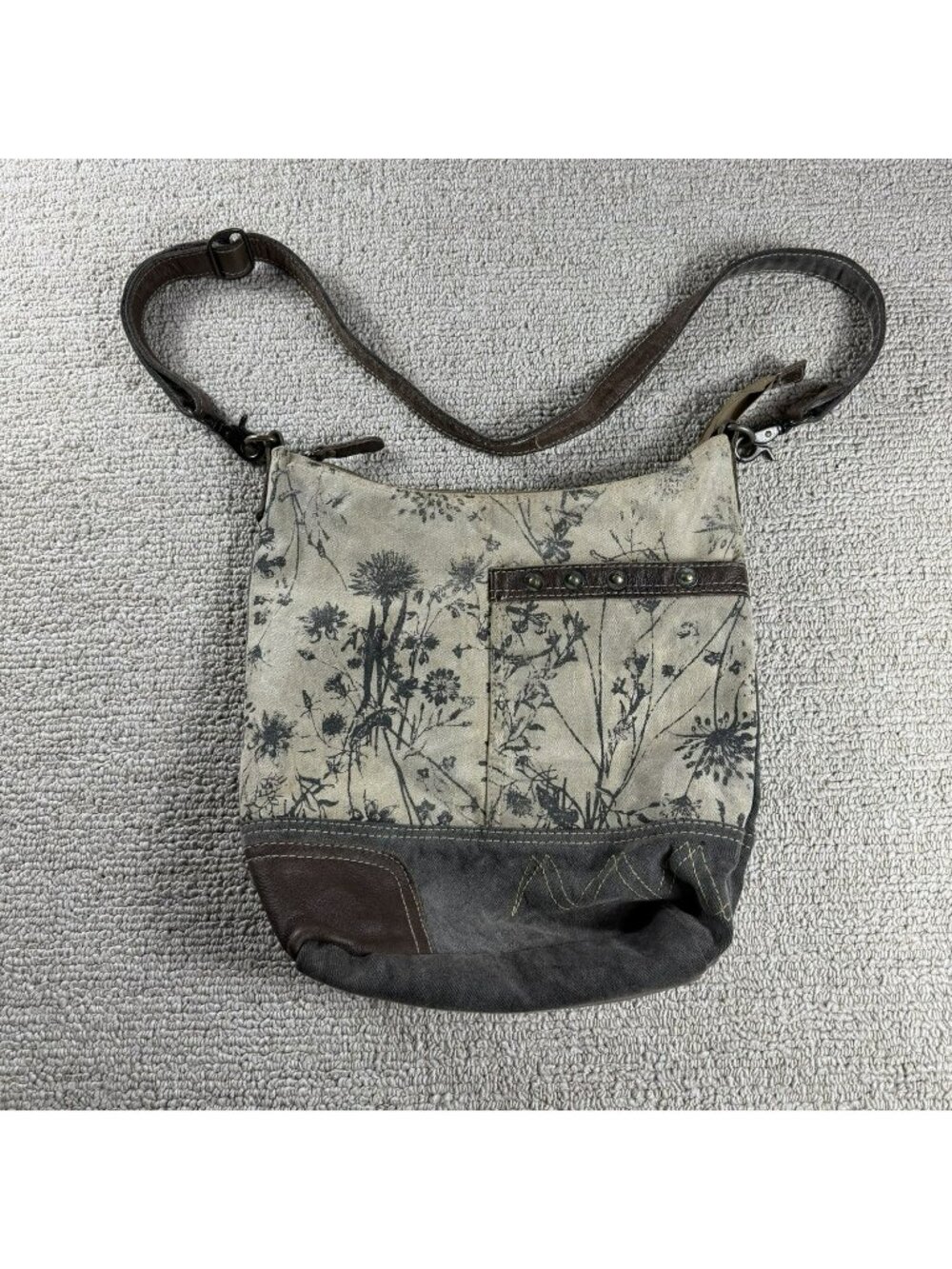 Myra Bag Solidaster Floral Canvas Shoulder Bag Multicolor